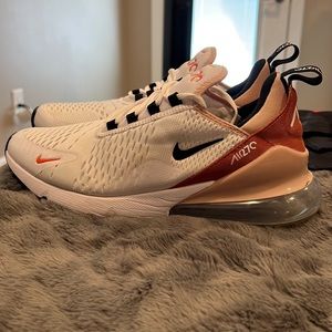 Nike Air Max 270